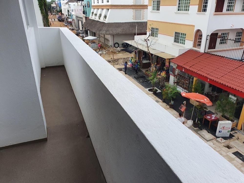 厄克斯图迪奥舒适体验设计酒店 普拉亚卡门 外观 照片